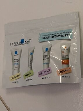La Roche Posay Acne Regimen Kit